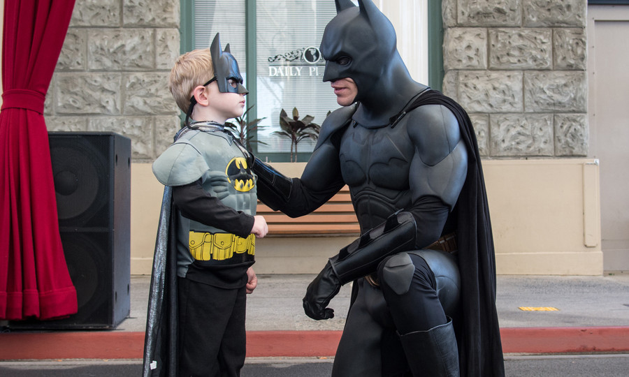 Warner Bros. Movie World celebrates 75 Years of Batman | Parkz - Theme Parks