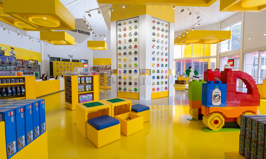 Dreamworld CEO talks LEGO Store | Parkz - Theme