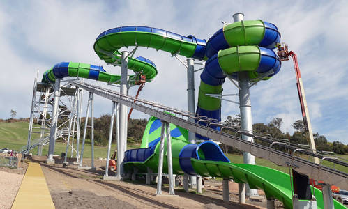 The construction of Funfields' record breaking Gravity Wave water slide