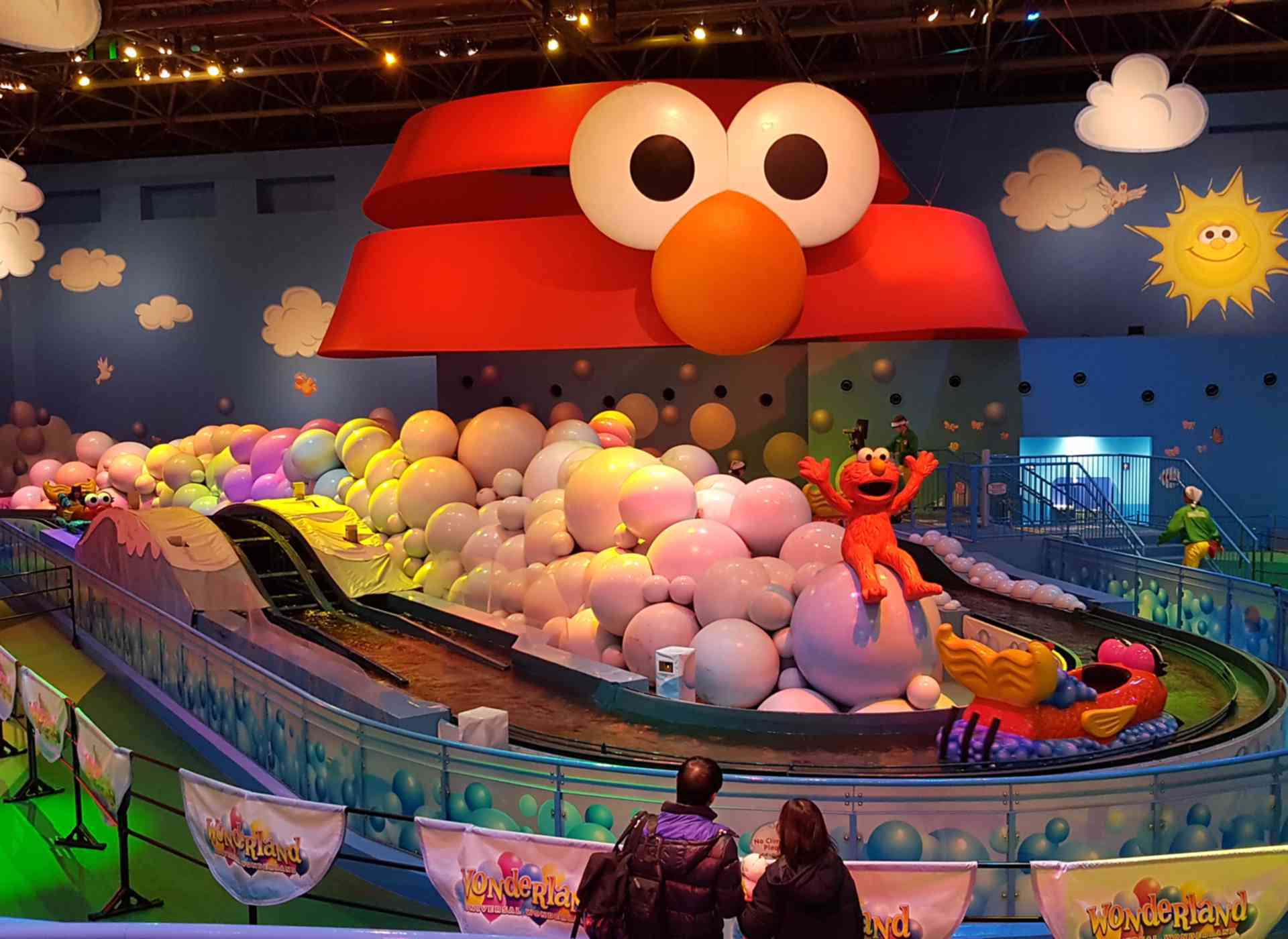 Elmo's Bubble Bubble Water Ride at Universal Studios Japan Parkz
