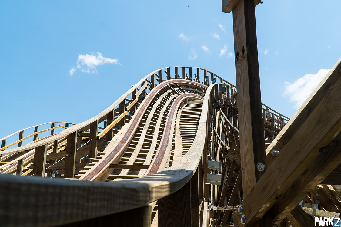 The Parkz Update: Sea World's dormant beast: up close with the Leviathan wooden roller coaster