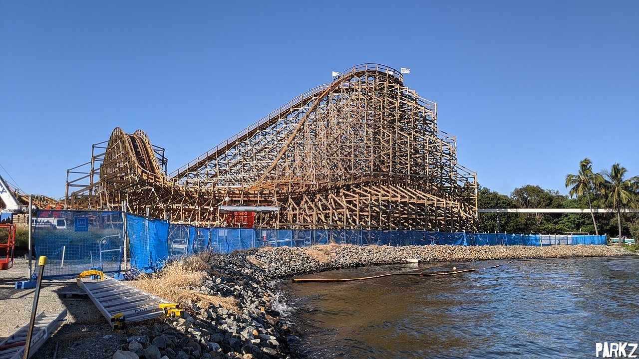 The Parkz Update: Leviathan wooden roller coaster nears completion at Sea World