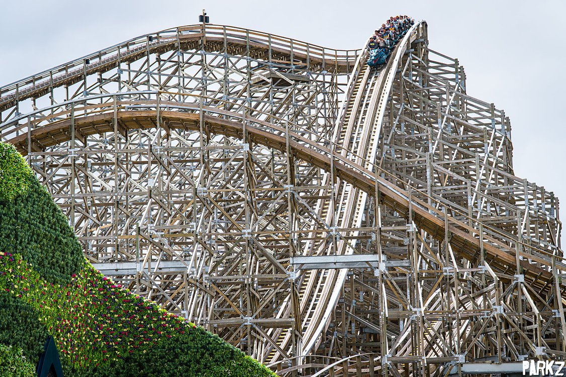 Australia's Largest Wooden Coaster Opens on Gold Coast